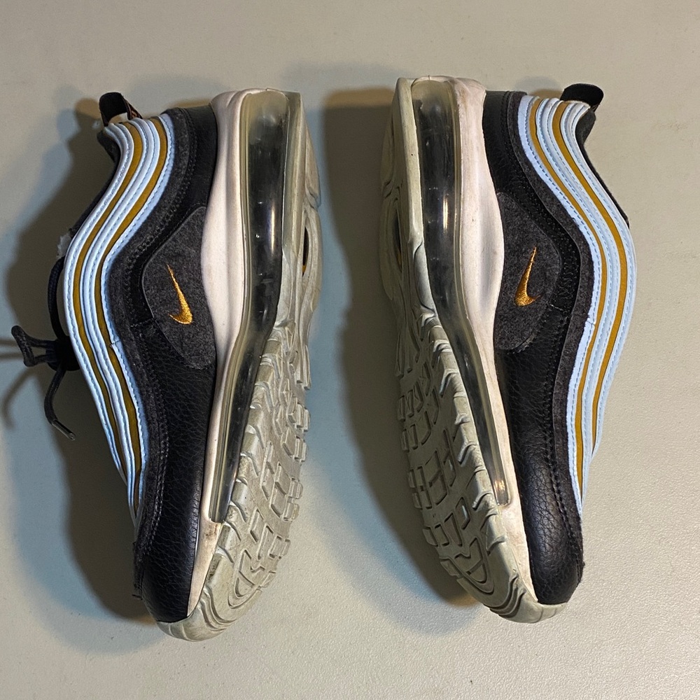 Nike Women's Sneakers - Black, White, Gold - Picture 2 of 5